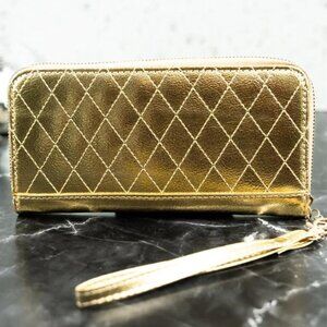 PARK LAYNE Gold Metallic Quilted Faux Leather Zip Around Wallet Wristlet NWT